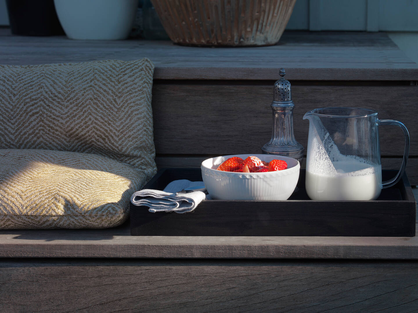 Hvid Riflet Halvblonde skål - Ø15 cm